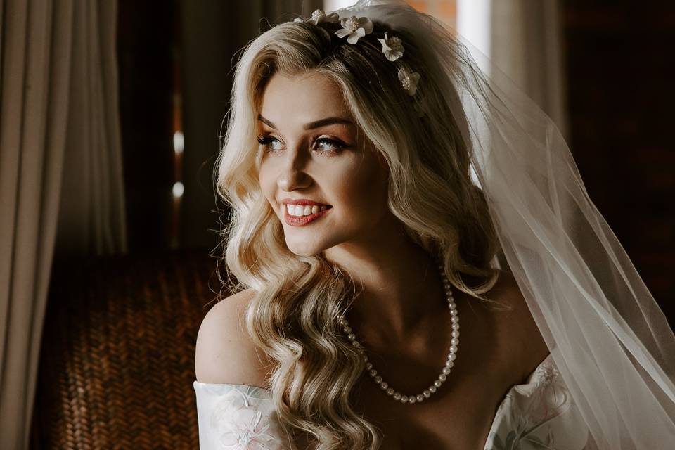 Hollywood Glamour Waves