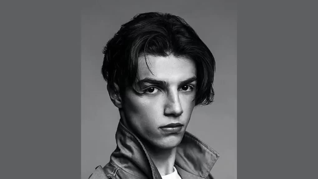 Middle Part with Highlights