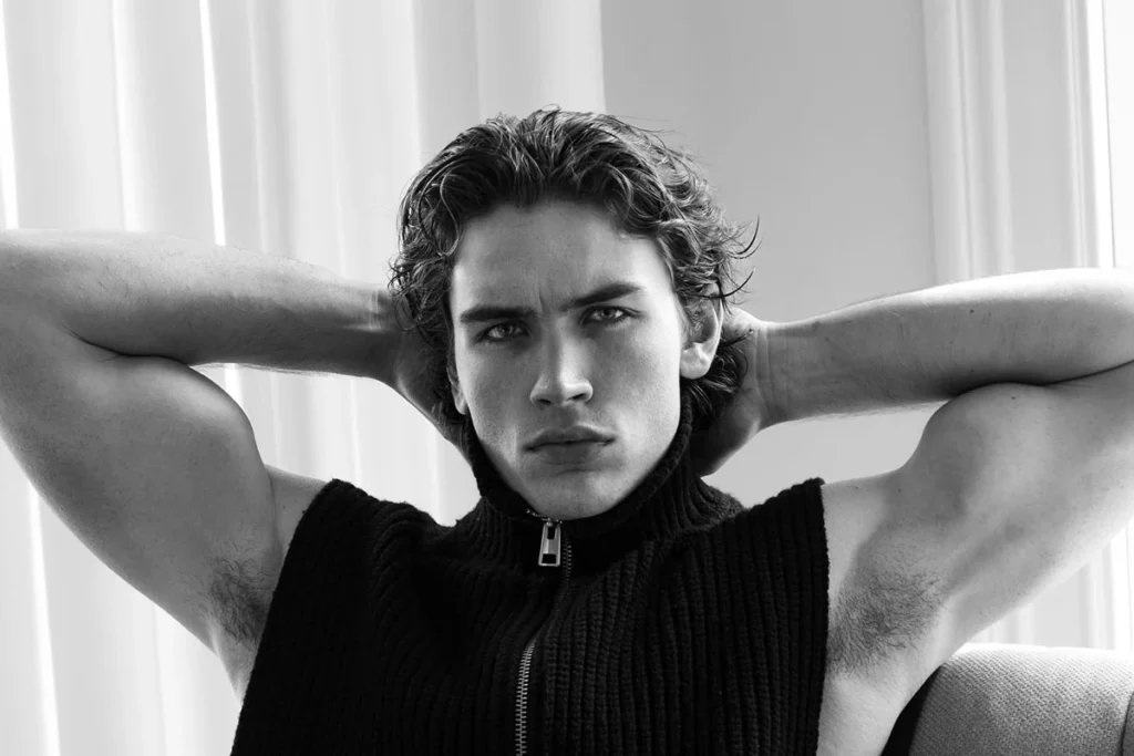 Short Middle Part Crop