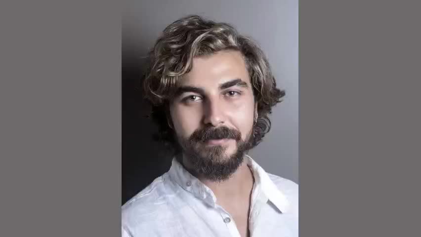  The Messy Curly Fringe